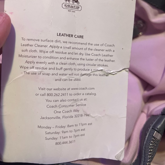 Large, grey/silver, leather coach purse with pink fabric interior made in 2010 - Picture 5 of 7